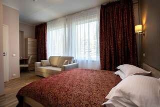 Отель Hotel Starest Тарту Двухместный номер Делюкс с 1 кроватью и ванной-2